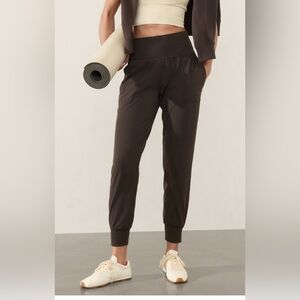Athleta Salutation Jogger pants